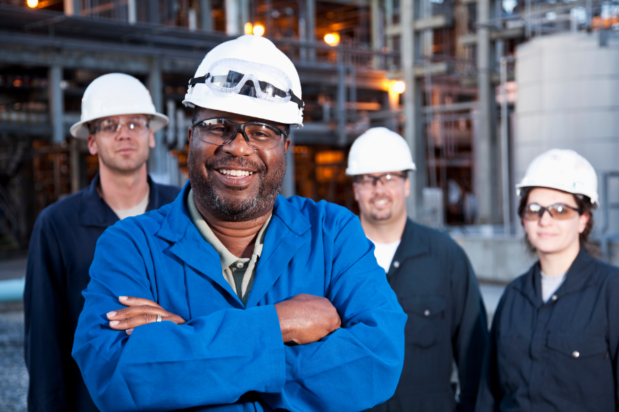ROI of Corporate ESL Training: A Guide for Manufacturing Leaders