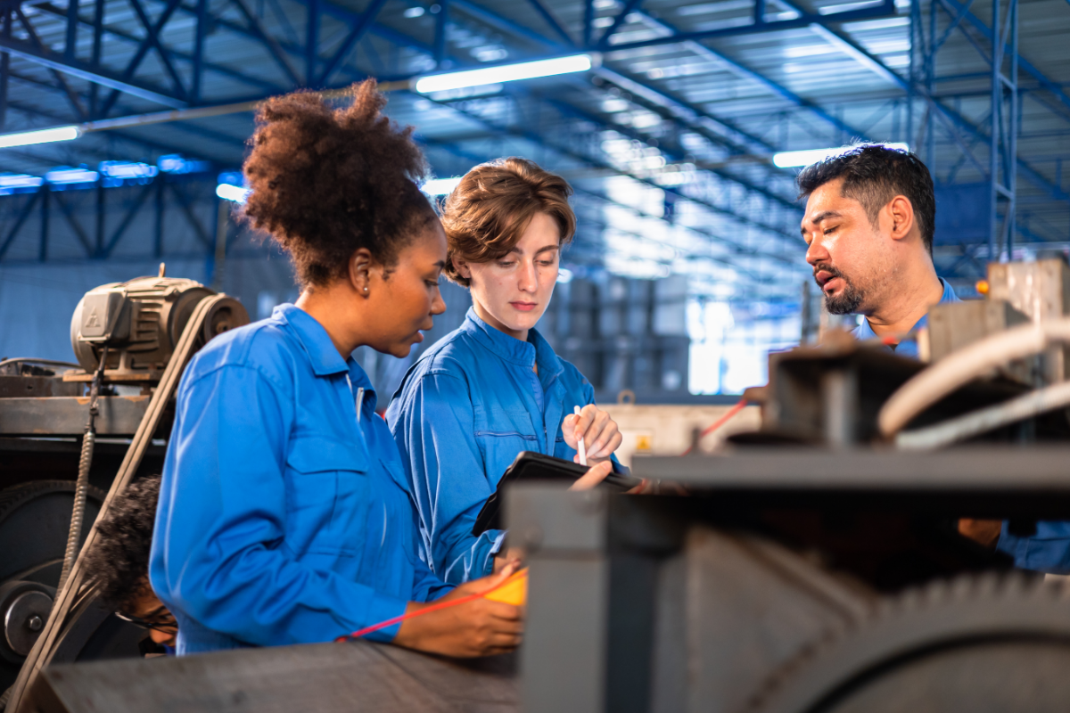 English Training for Manufacturing in Western Massachusetts